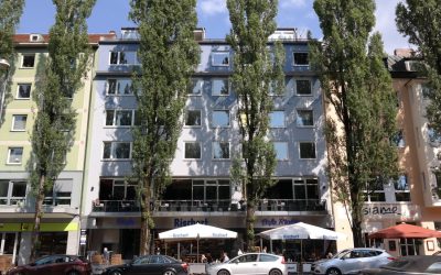 DE, München - Schwabing, LeopoldstraßeWohn- und Geschäftshaus