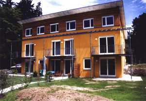 DE, Starnberg, Tannenweg6 Reihenhäuser und 2 Doppelhaushälften im Münchner Nobelvorort Starnberg