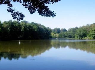 DE, EbersbergHäuser am Klostersee – 4 Doppelhaushälften