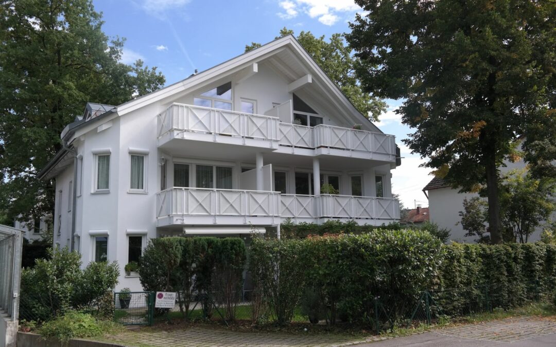 DE, Neubiberg, Josef-Kyrein-StraßeSonnige 3 Zimmerwohnung – Licht, Luft, Sonne und Ausblick