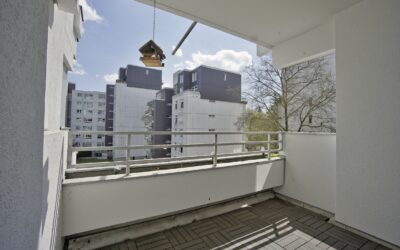 DE, Ottobrunn, Virchowstraße 16„Selbst renovieren, kräftig sparen“